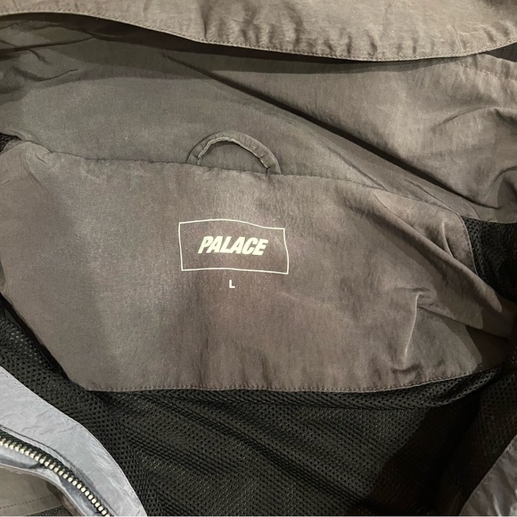 Palace Bello Windbreaker- Men’s Large- gray - very good condition. - Picture 3 of 11